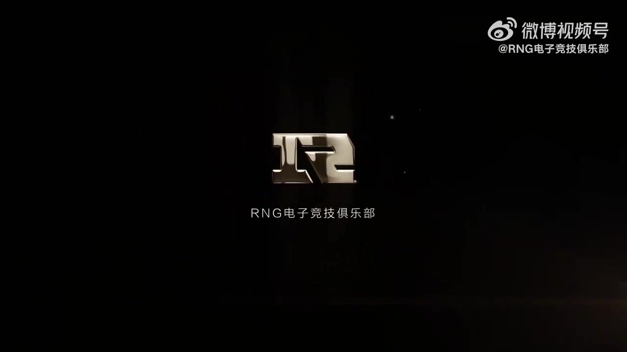 RNG选手直播日常：象棋王！LP开始表演！