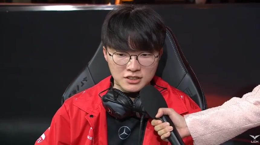 Faker：因为赢了打野队所以会有期待，我们队的上单也是不容小觑