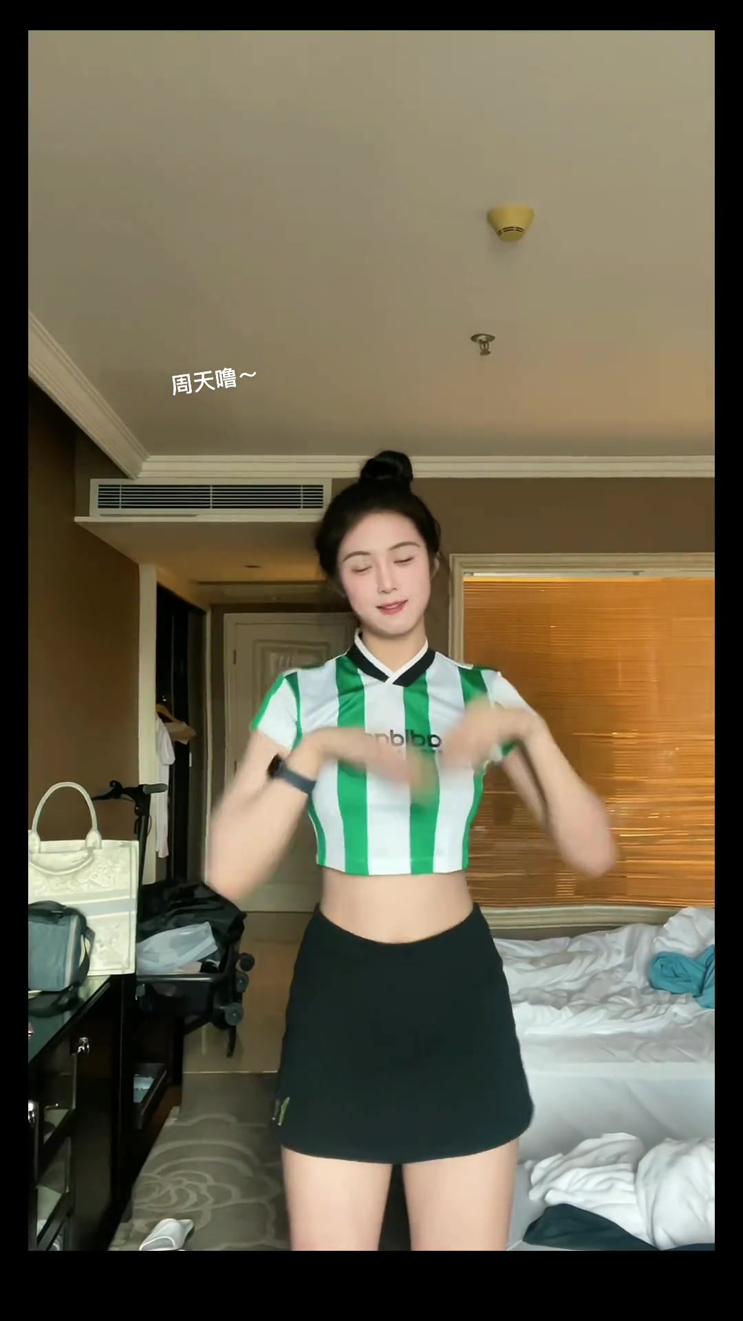 😍轻松一刻！广东女篮球员卓识更新社媒跳舞：康复运动